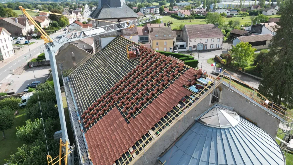 réparation toiture en urgence près de Docelles